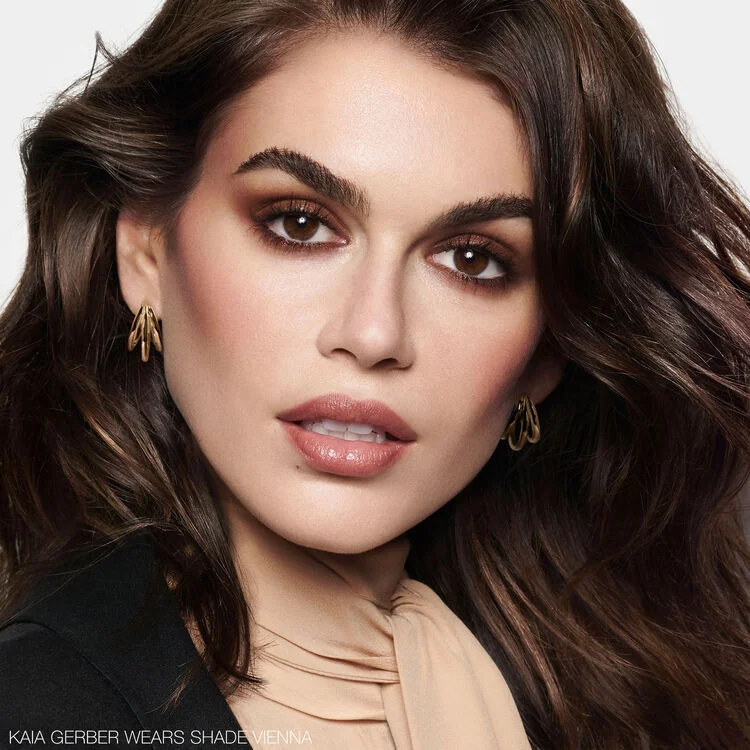 NARS NATURAL MATTE LONGWEAR FOUNDATION - LIGHT 4.5 VIENNA 4